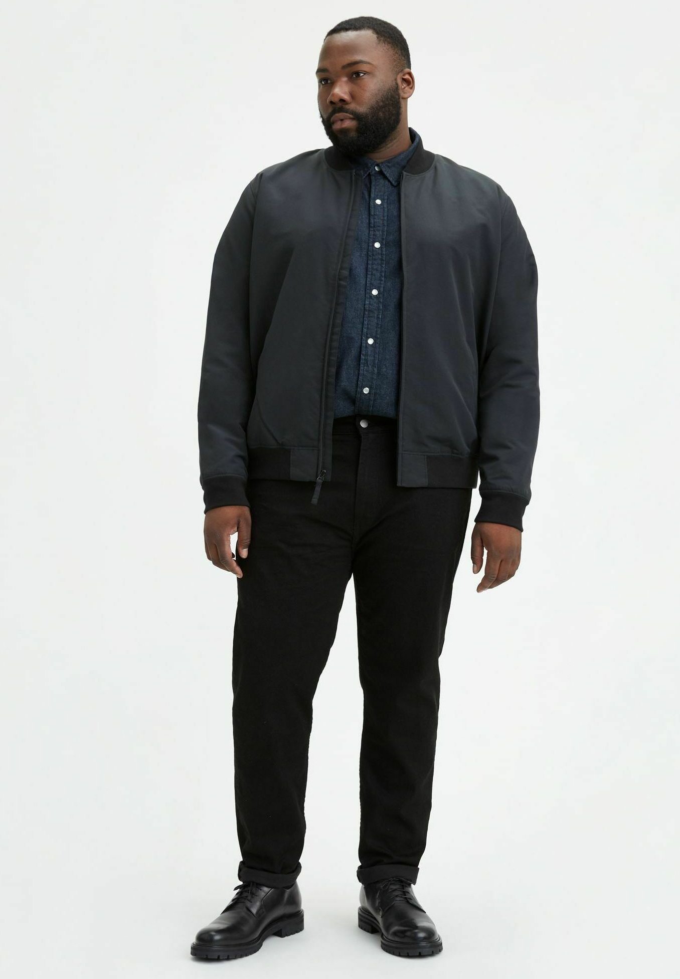 Levi's® Plus Jeans Tapered Fit - zwarte denim