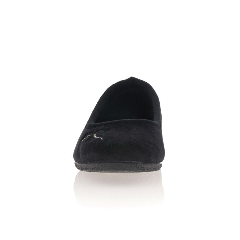 Pantuflas negras para mujer
