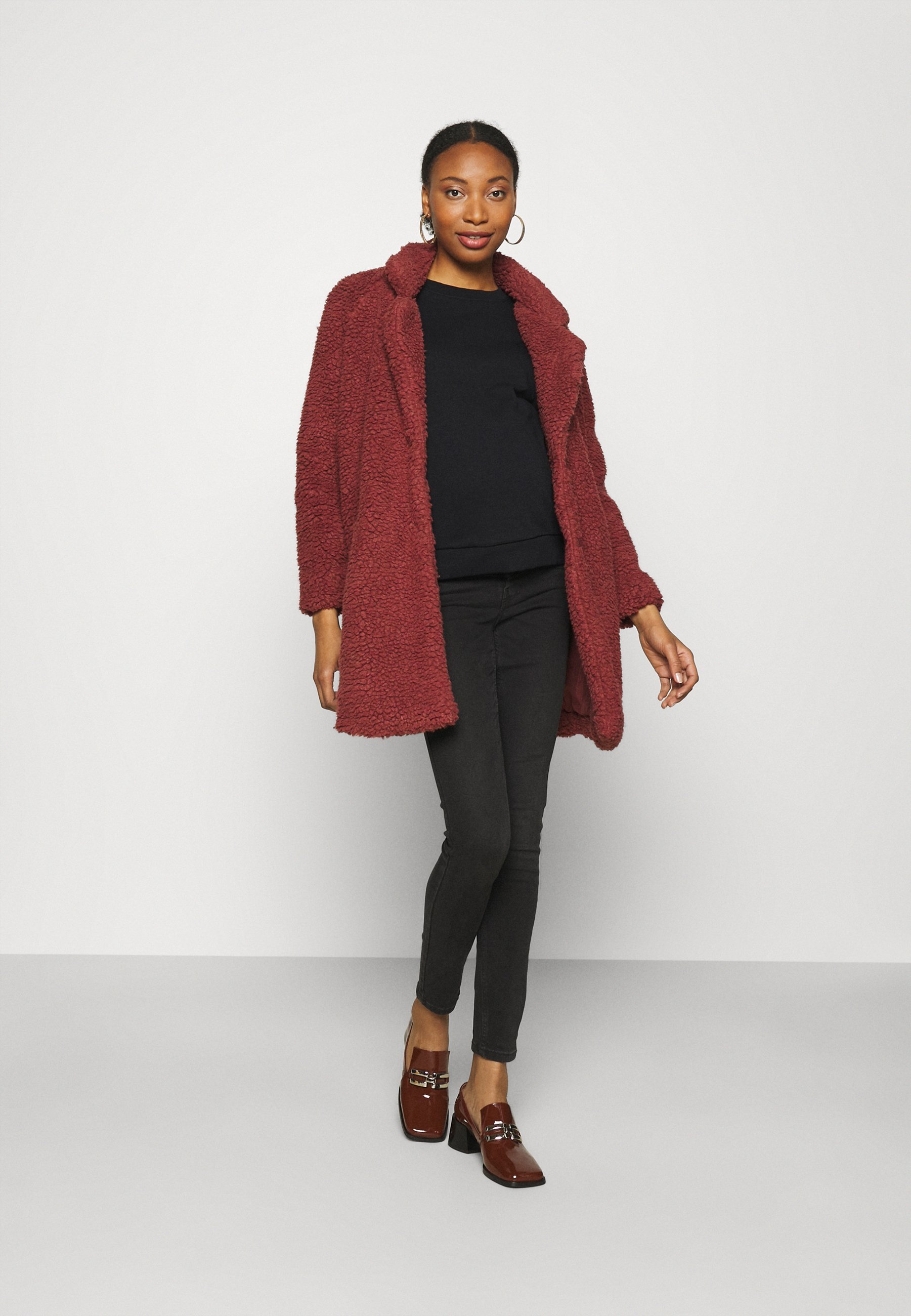 ONLY MATERNITY OLMCONNY - Sweatshirt - zwart