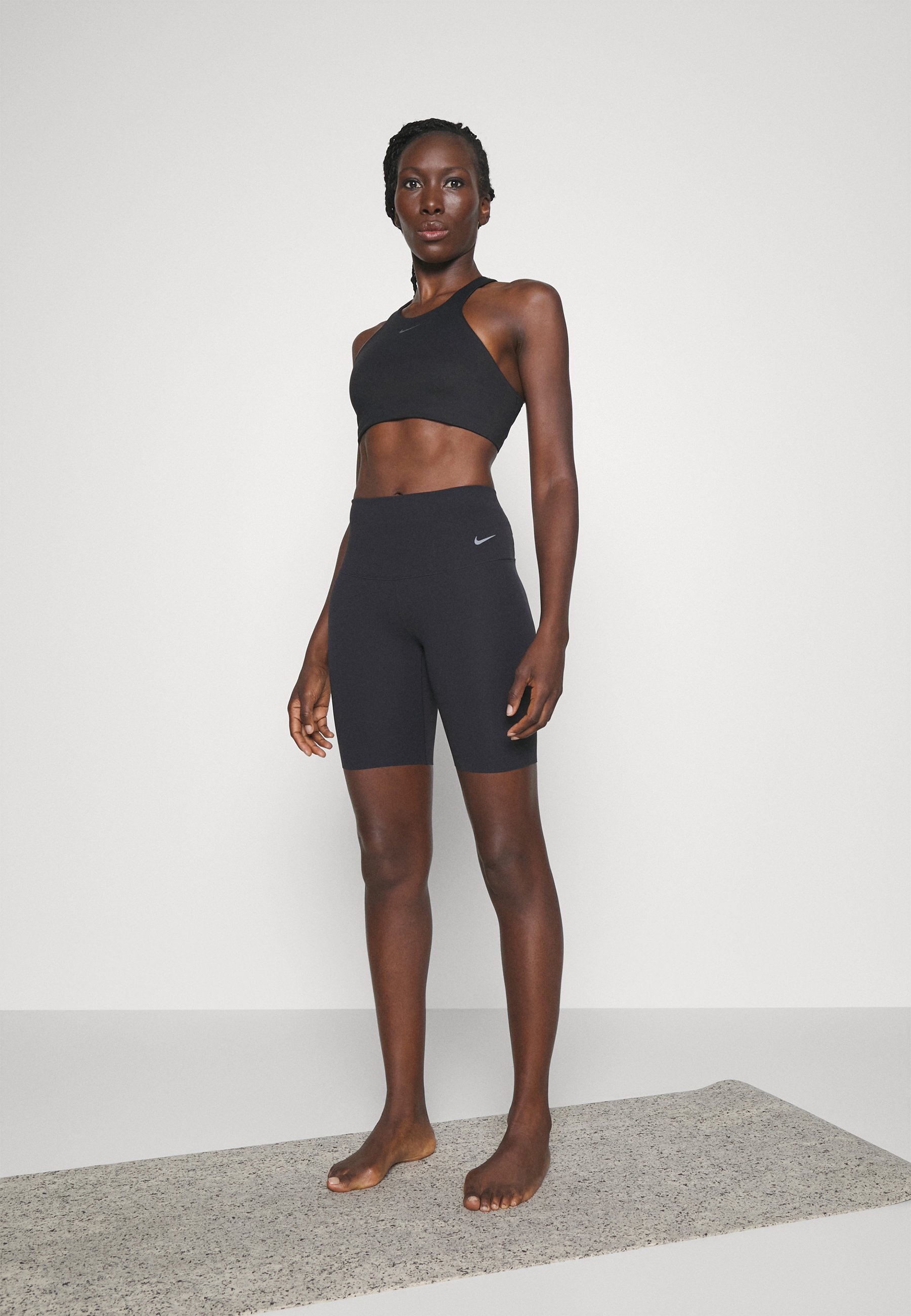 Nike Performance ZENVY 8IN SHORT - Tights - black/white ...