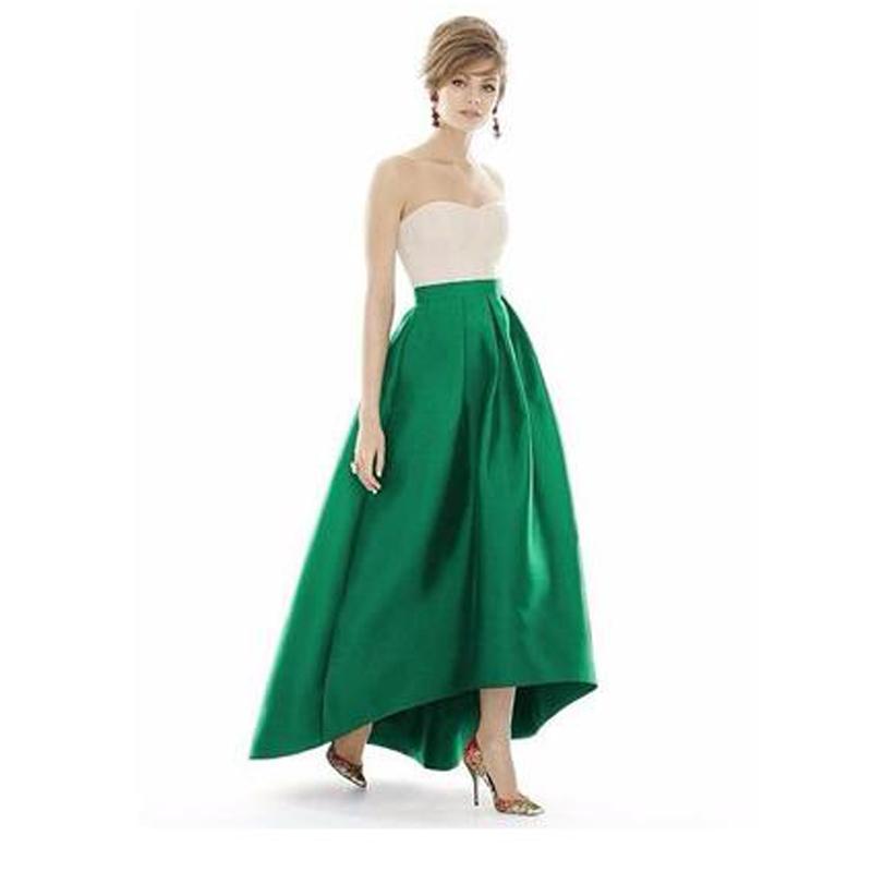Jupe longue maxi tendance, asymétrique, vert émeraude, pour femme.