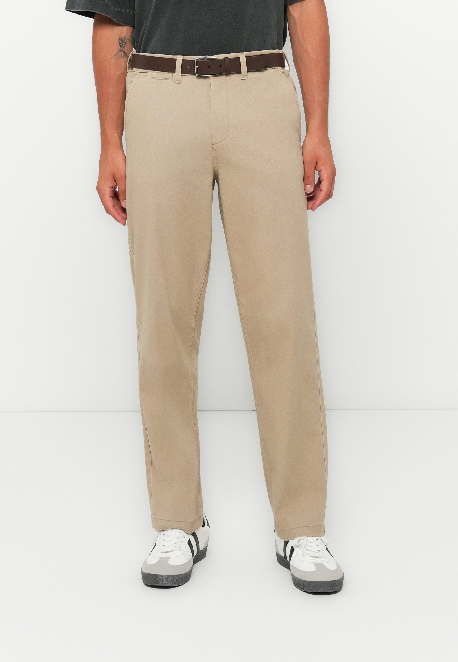 Jack & Jones JPSTKARL DAVE CU CUREA - Pantaloni chino - veselă
