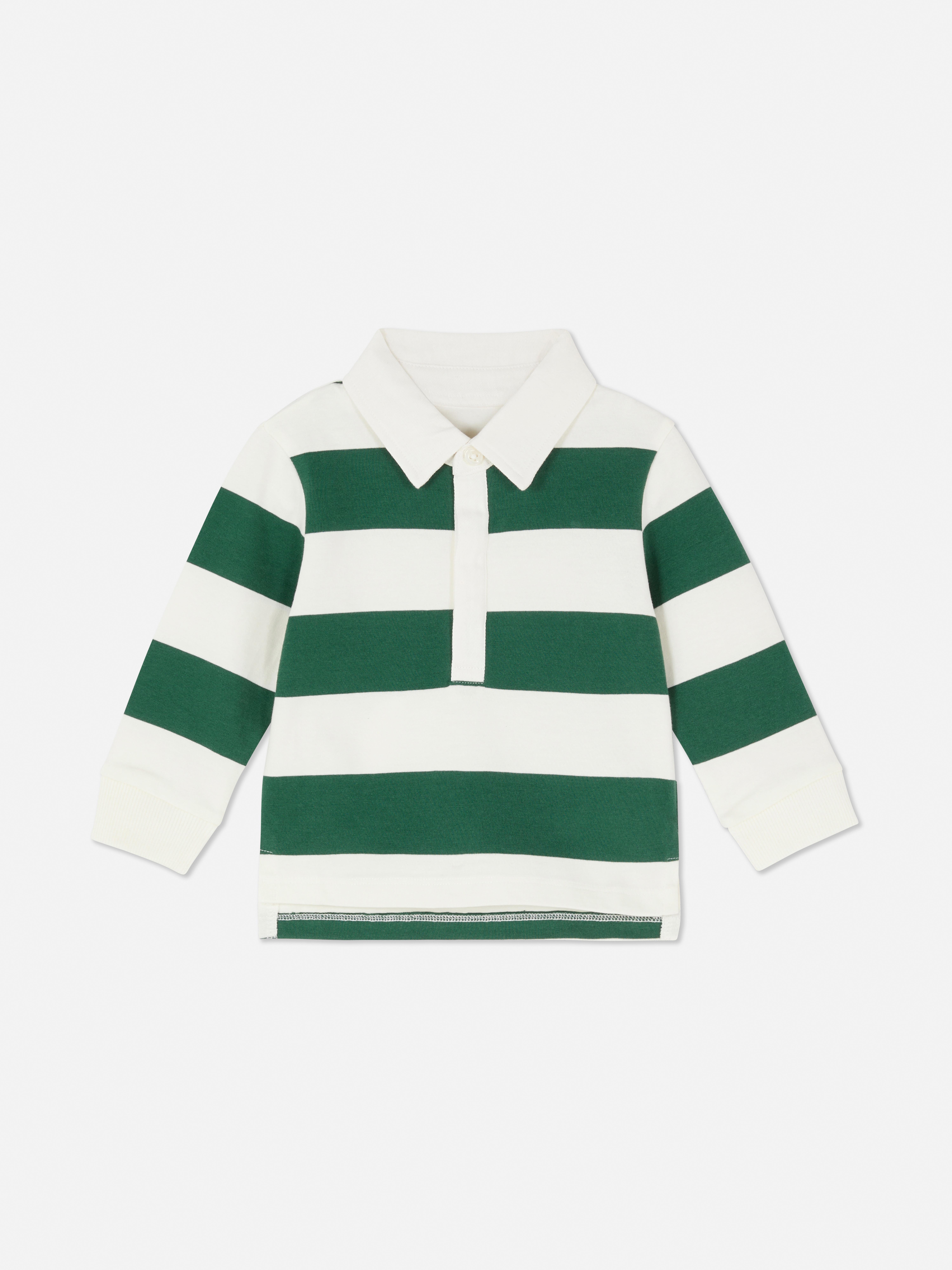 Tricou polo de rugby Un tricou polo de rugby cu dungi, cu guler, fentă cu nasturi și mâneci lungi cu manșete