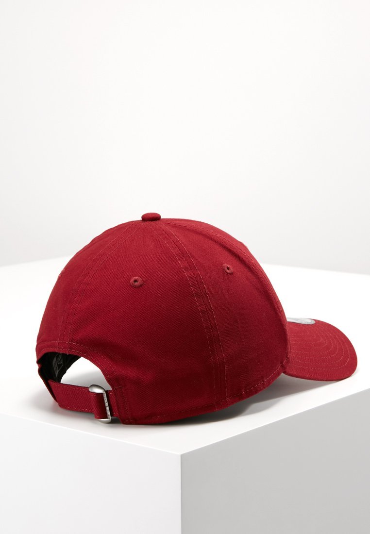 Kšiltovky New Era