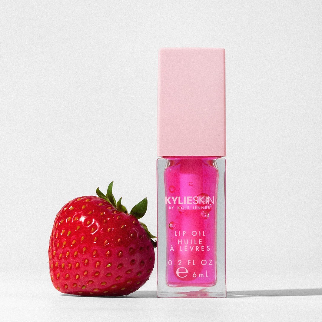 KYLIE SKIN lūpų aliejus, būtinas pasirinkimas. Kylie Skin lūpų aliejus – lazdyno riešutų kremas, 6 ml – 6 ml