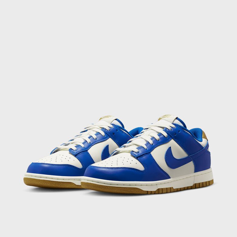 WMNS Dunk Low