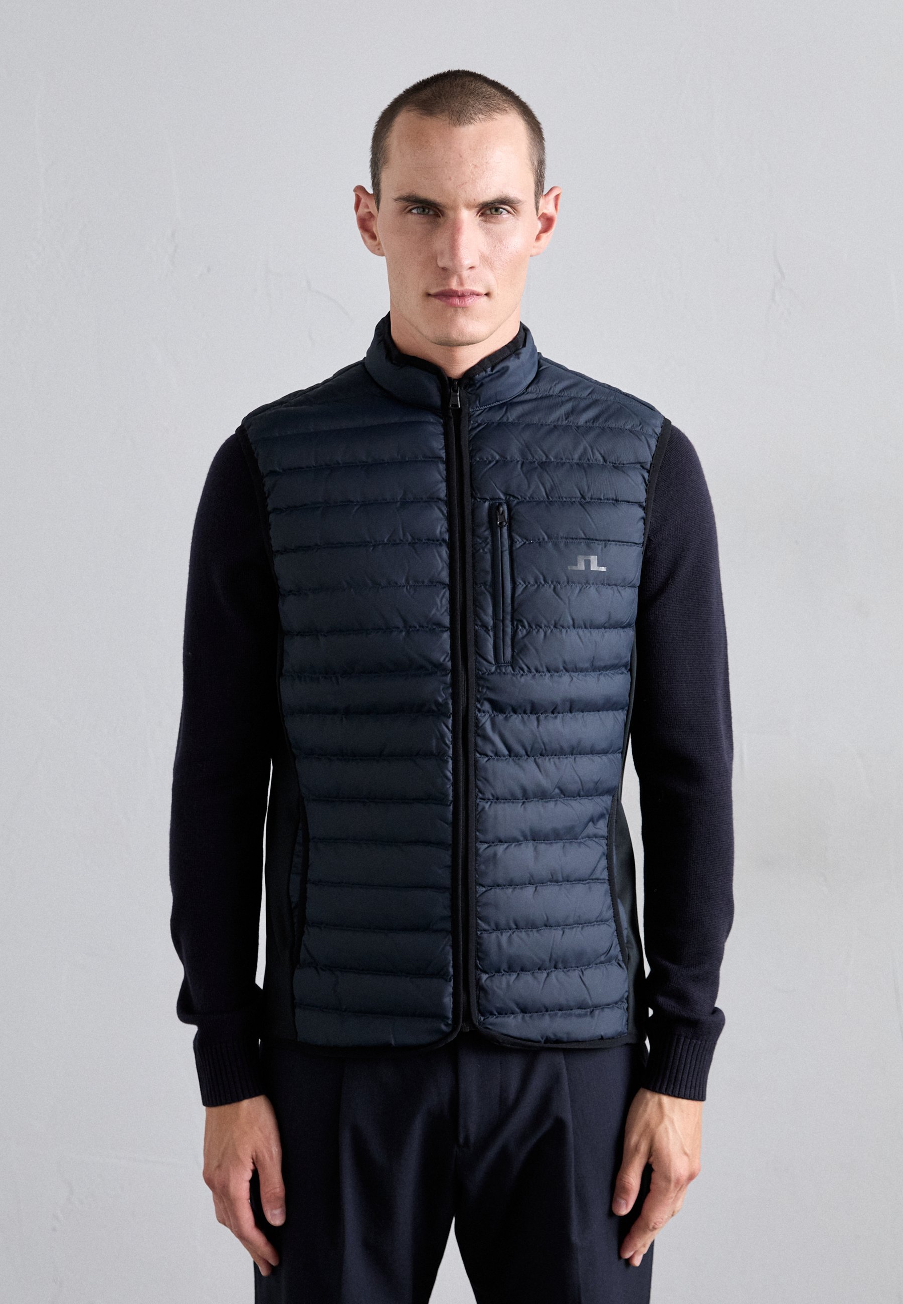 J.LINDEBERG PACE VEST - Gilet - marineblauw