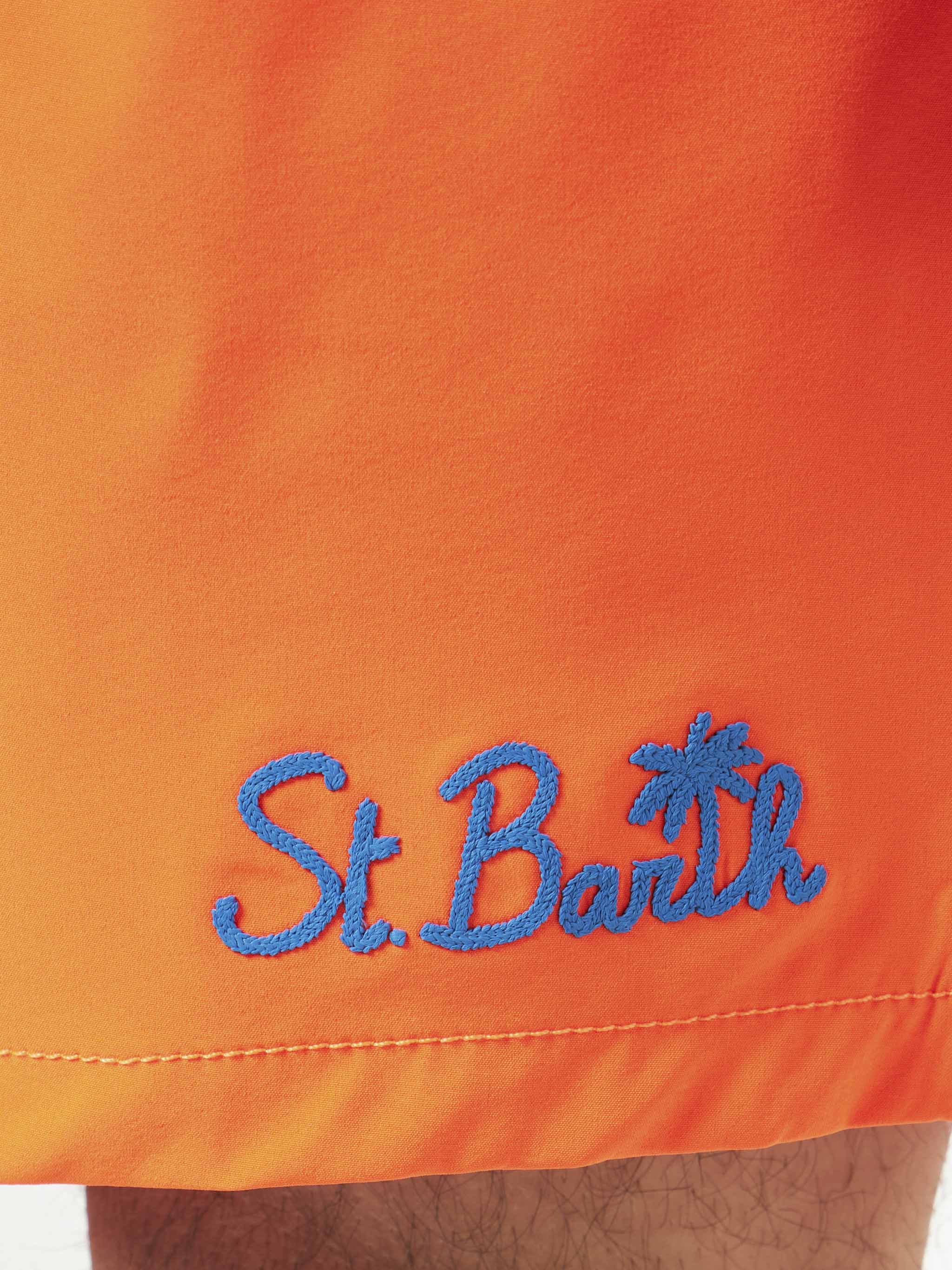 Comfortabele herenzwembroek in fluorescerend oranje