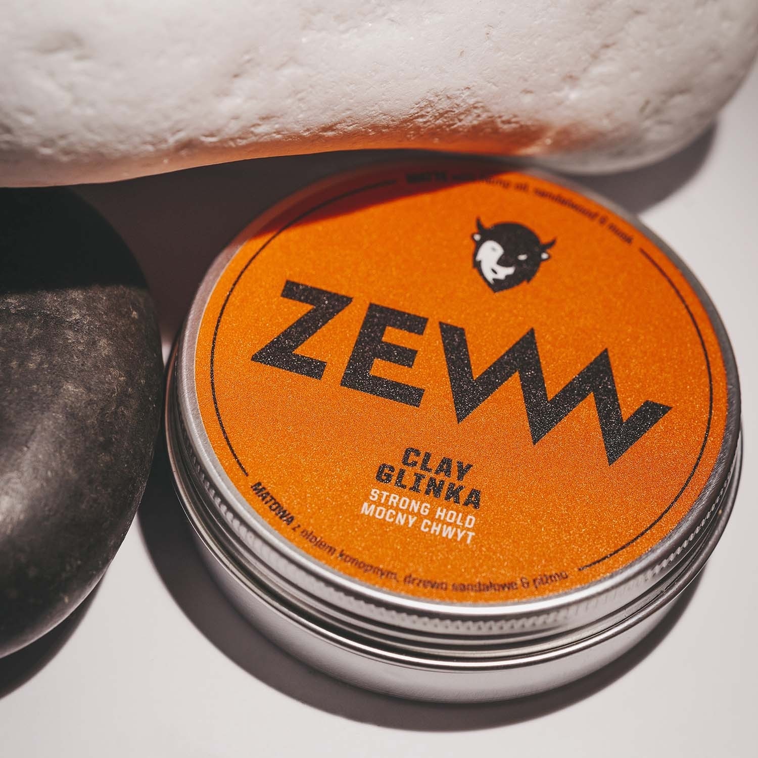 Zew for men Matt Clay Strong Hold