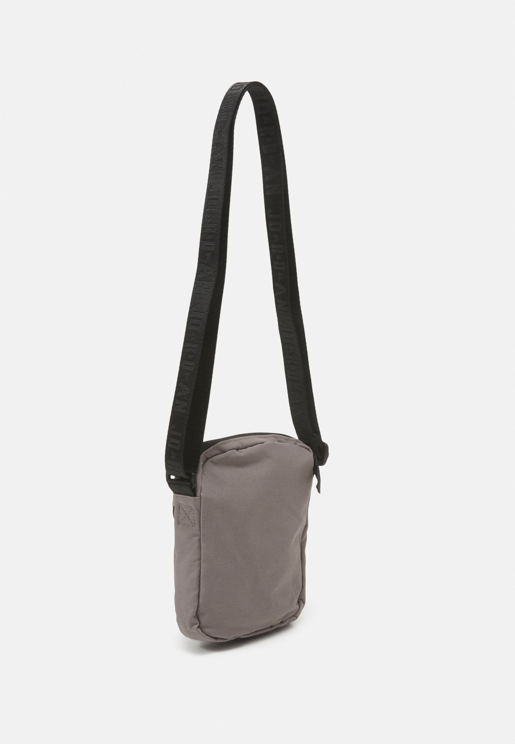 Bolsa transversal Jordan AIRBORNE FESTIVAL - pedra enigma