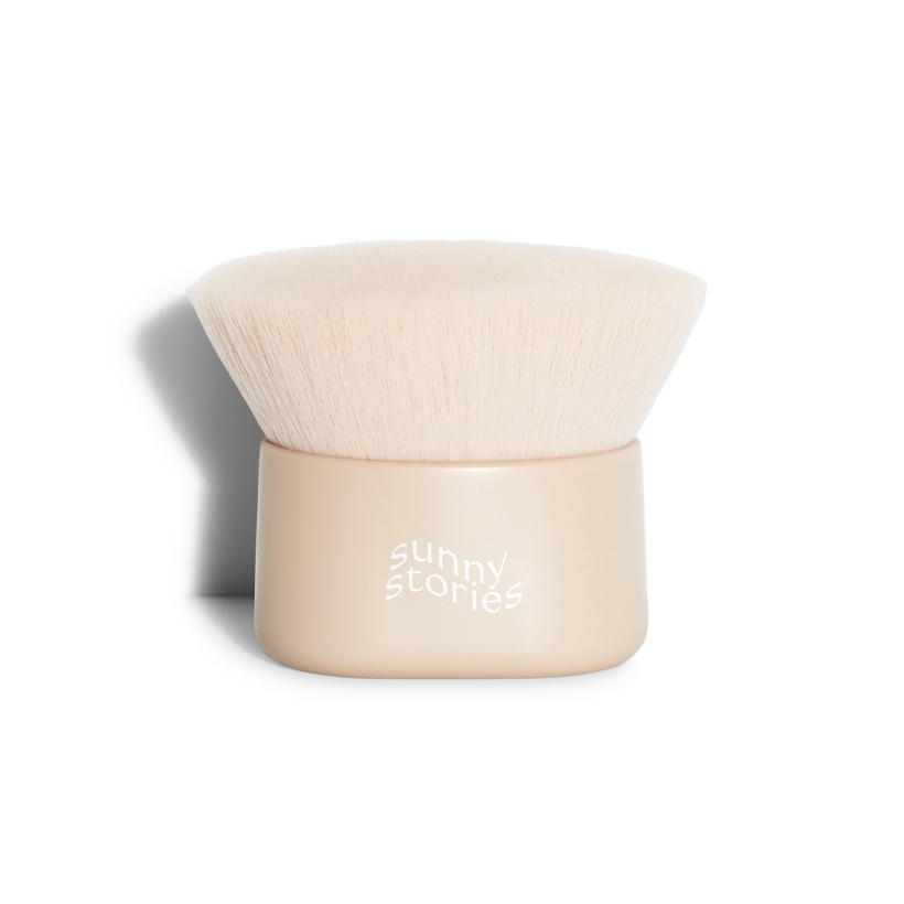Self Tan Kabuki Blending Brush - Sunny Stories