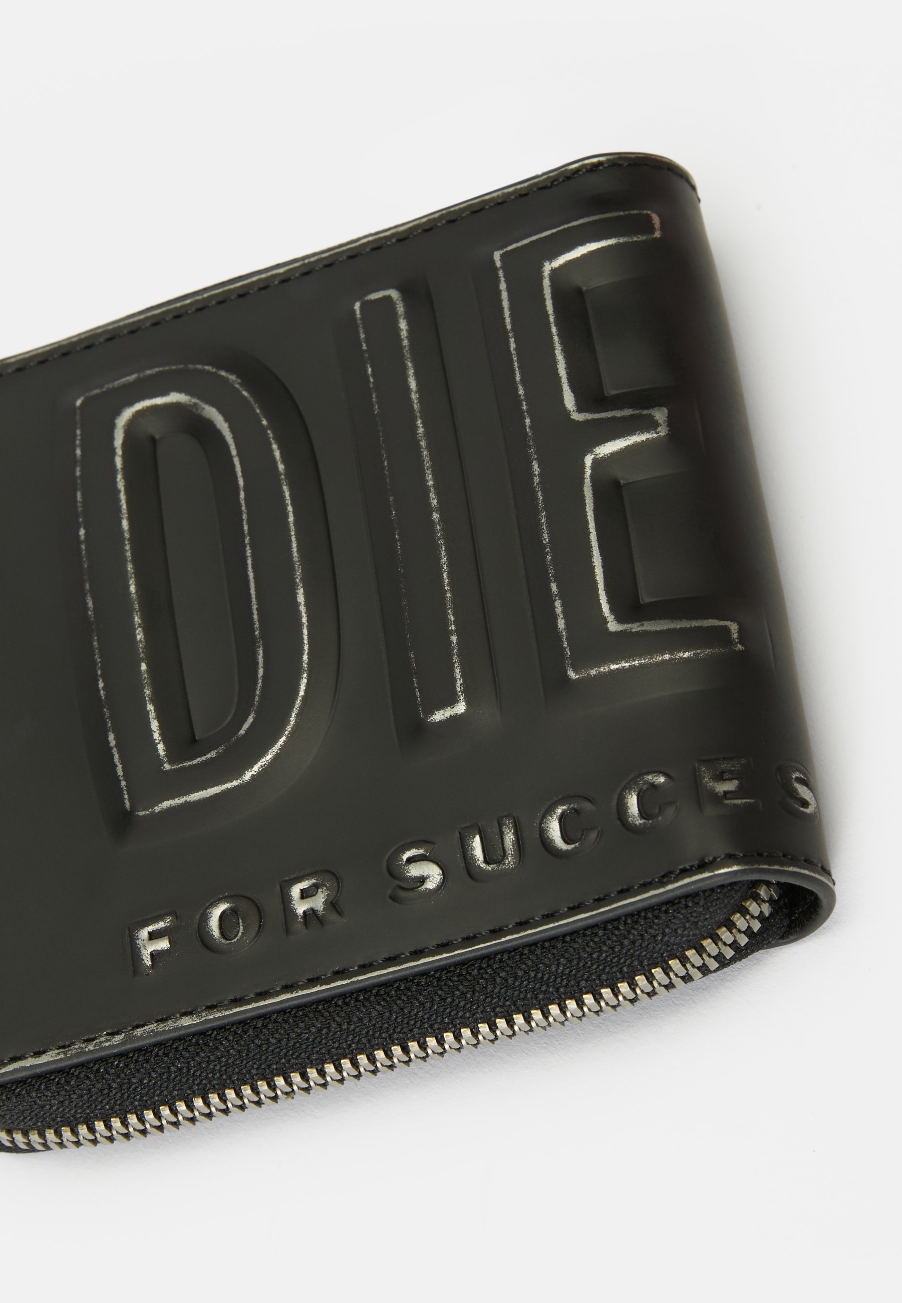 Peňaženka Diesel DSL 3D- BI FOLD COIN ZIP XS - čierna