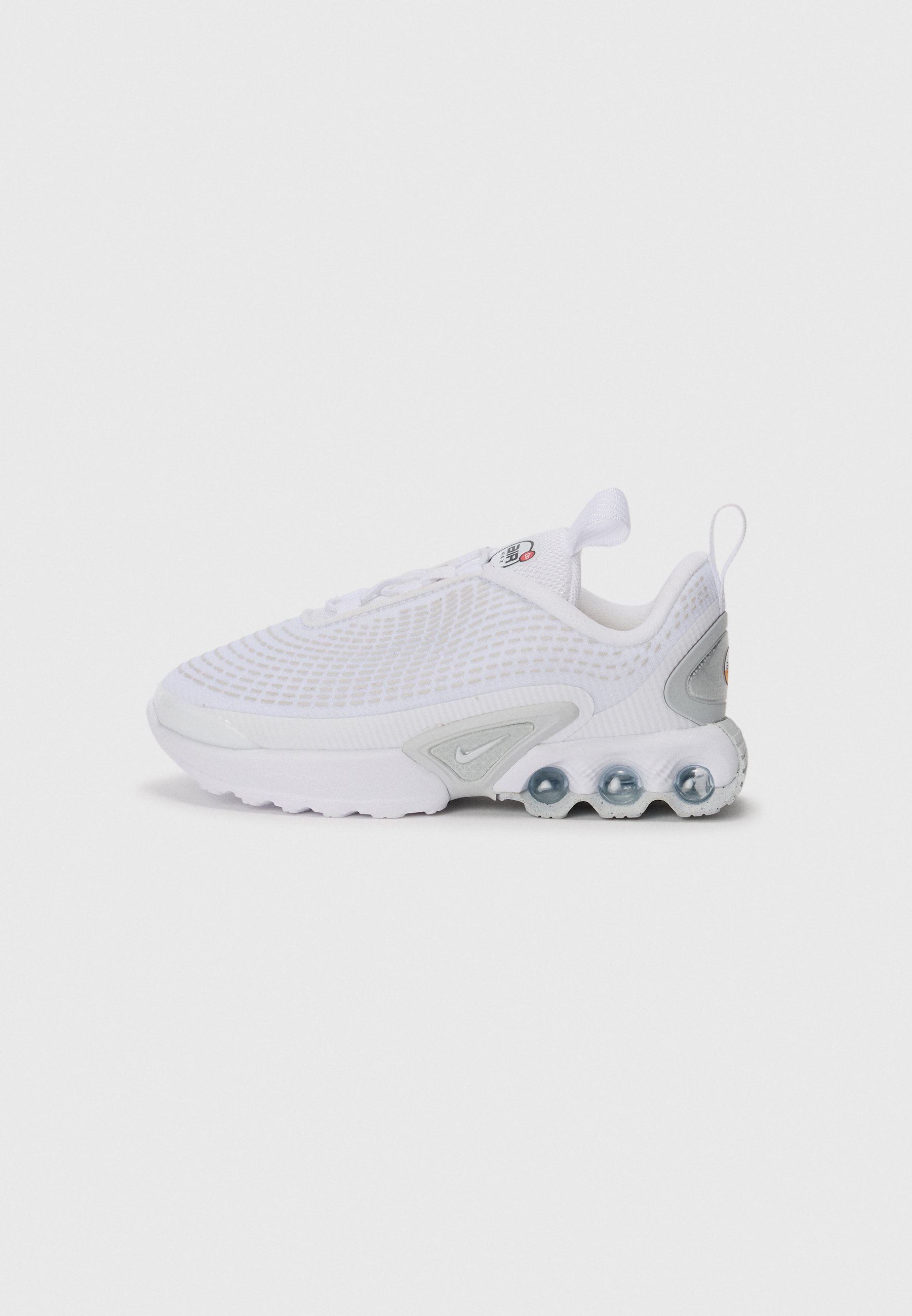 Nike Sportswear AIR MAX DN UNISEX - Sneakers - wit/metallic zilverkleurig