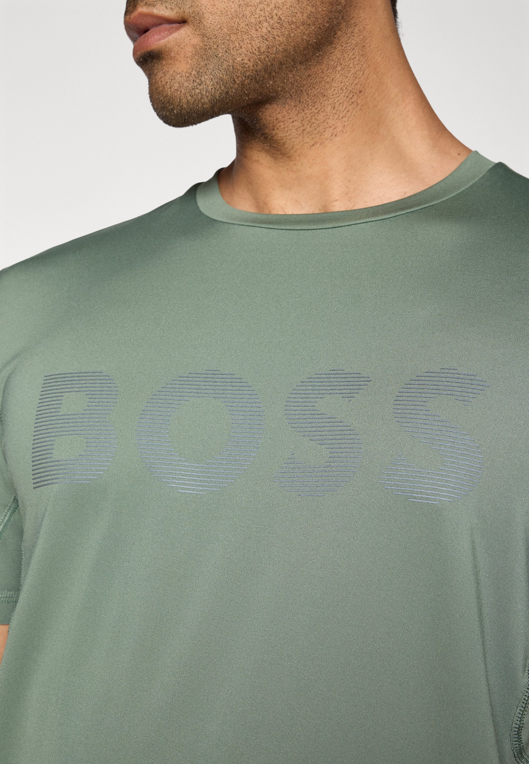 BOSS TEE ACTIVE - Sport T-shirt - open groen