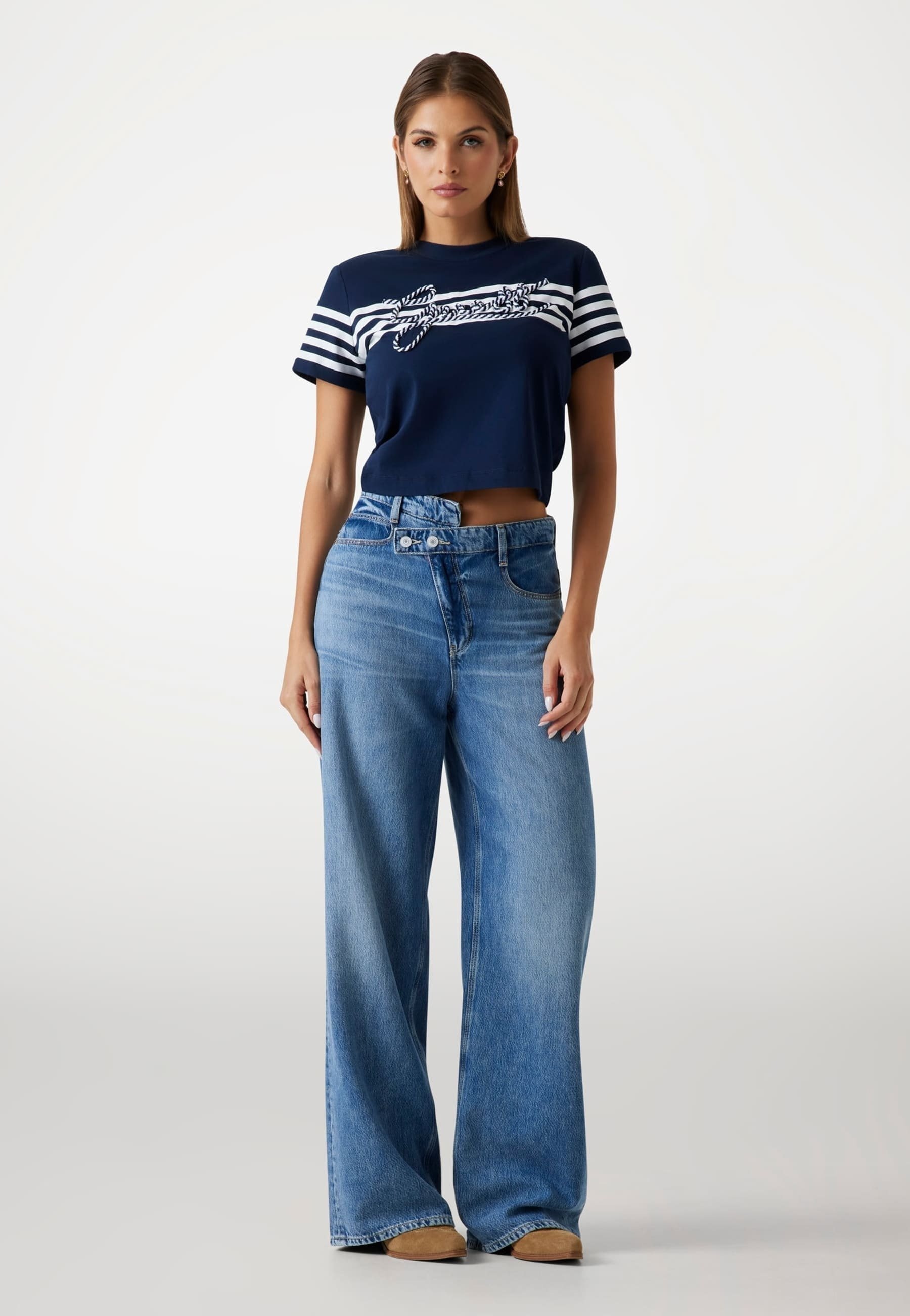 Guess GESTREIFTES LOGO - T-shirt met print - blauw
