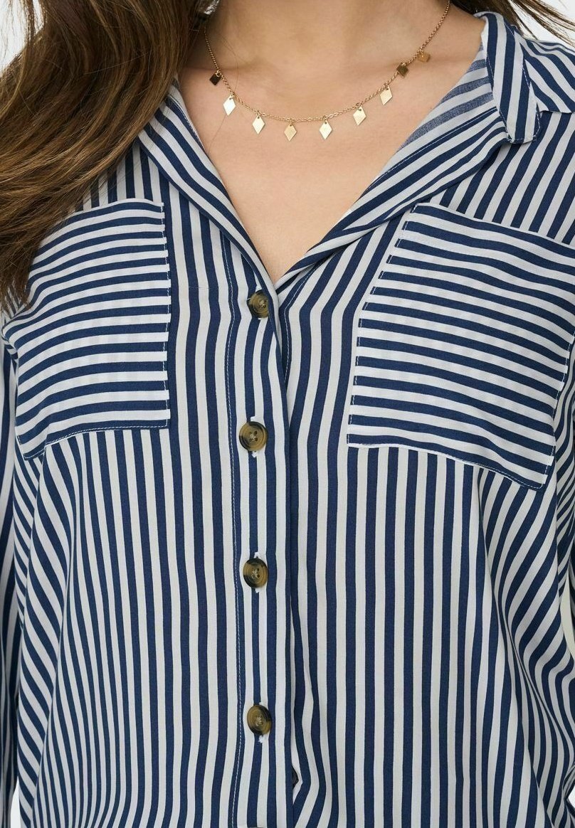 Chemise ONLY ONLYASMIN - Chemisier boutonné - Caban