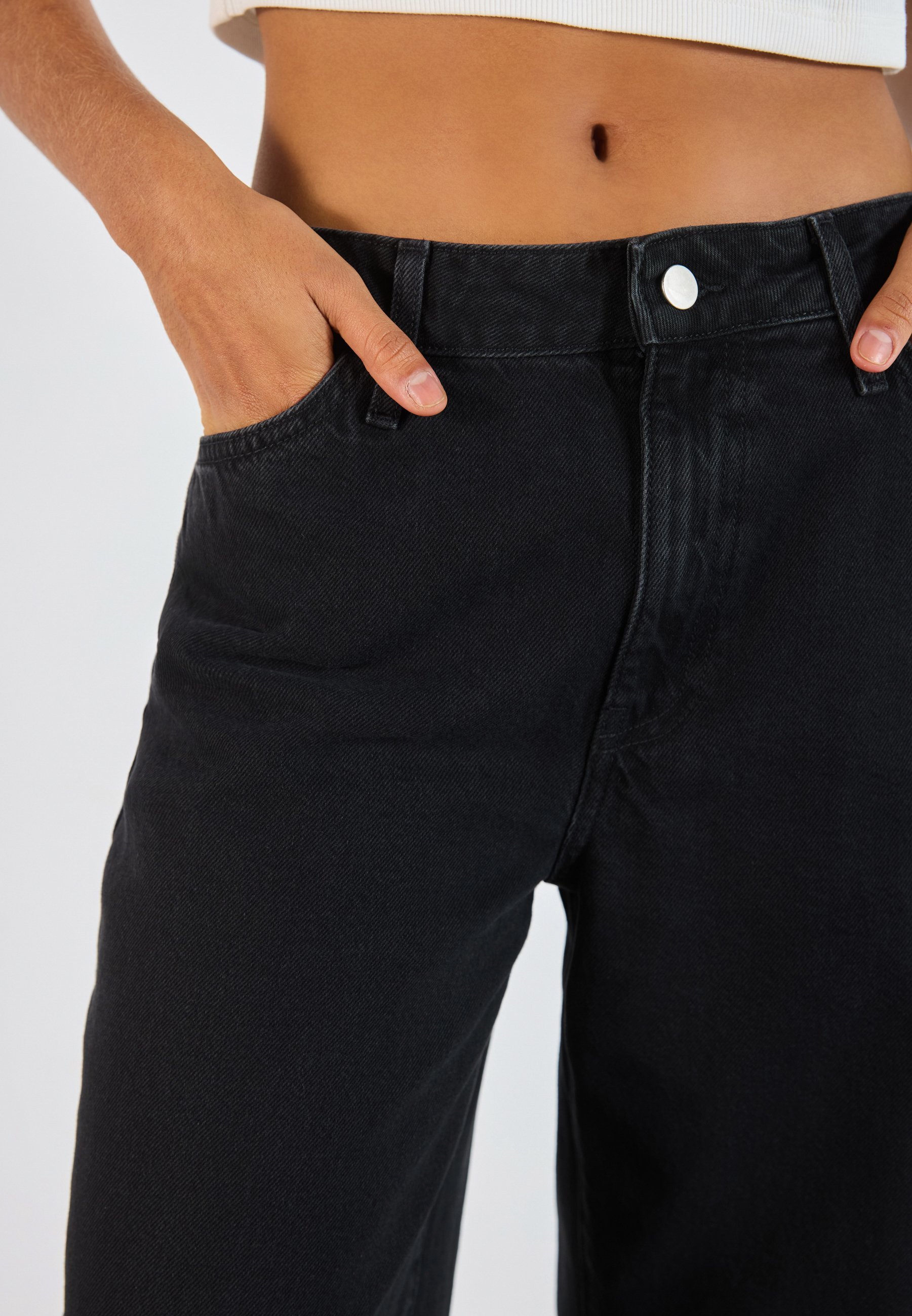 Jean Even&Odd Tall coupe décontractée - denim noir