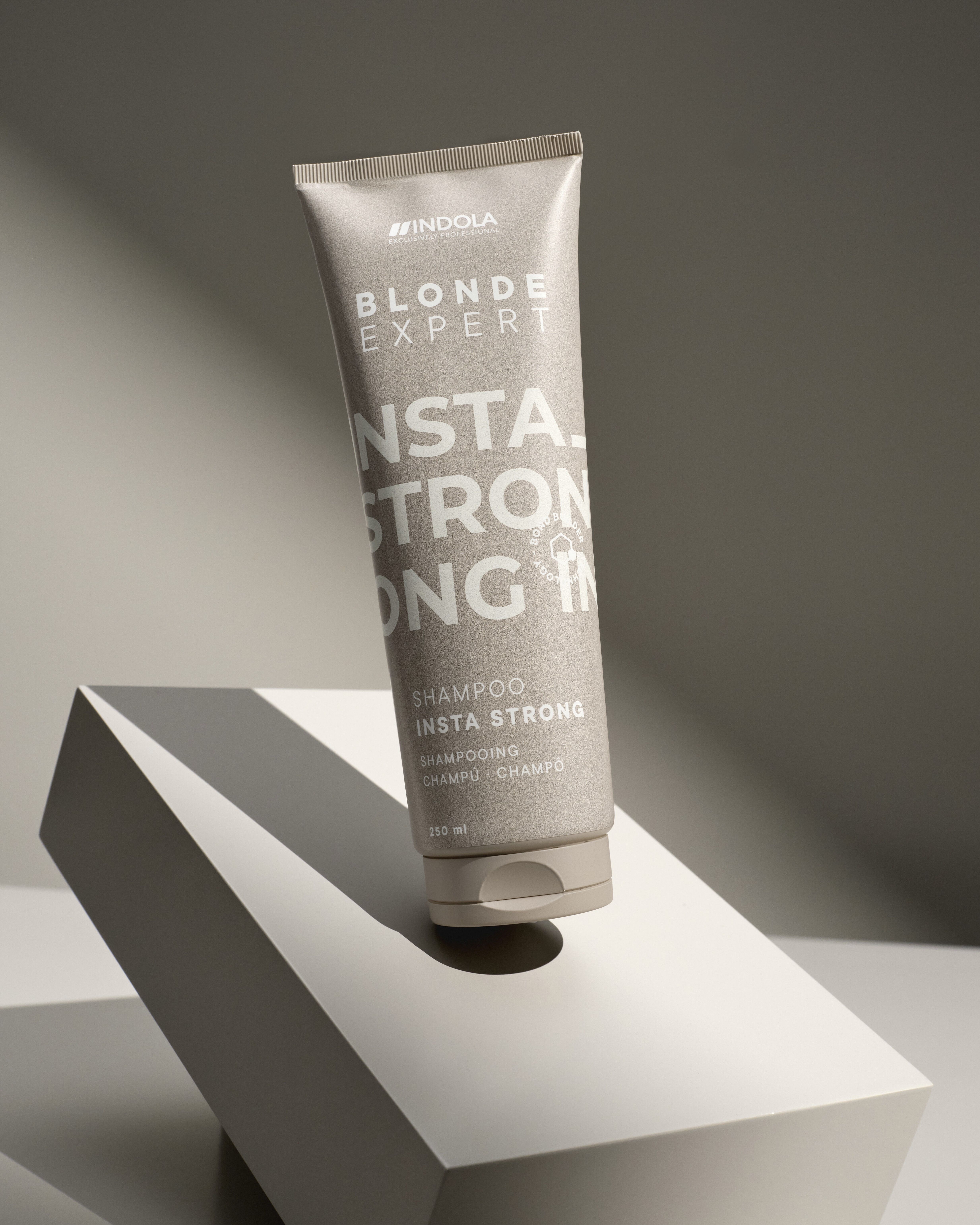 Indola Blonde Expert Insta Strong