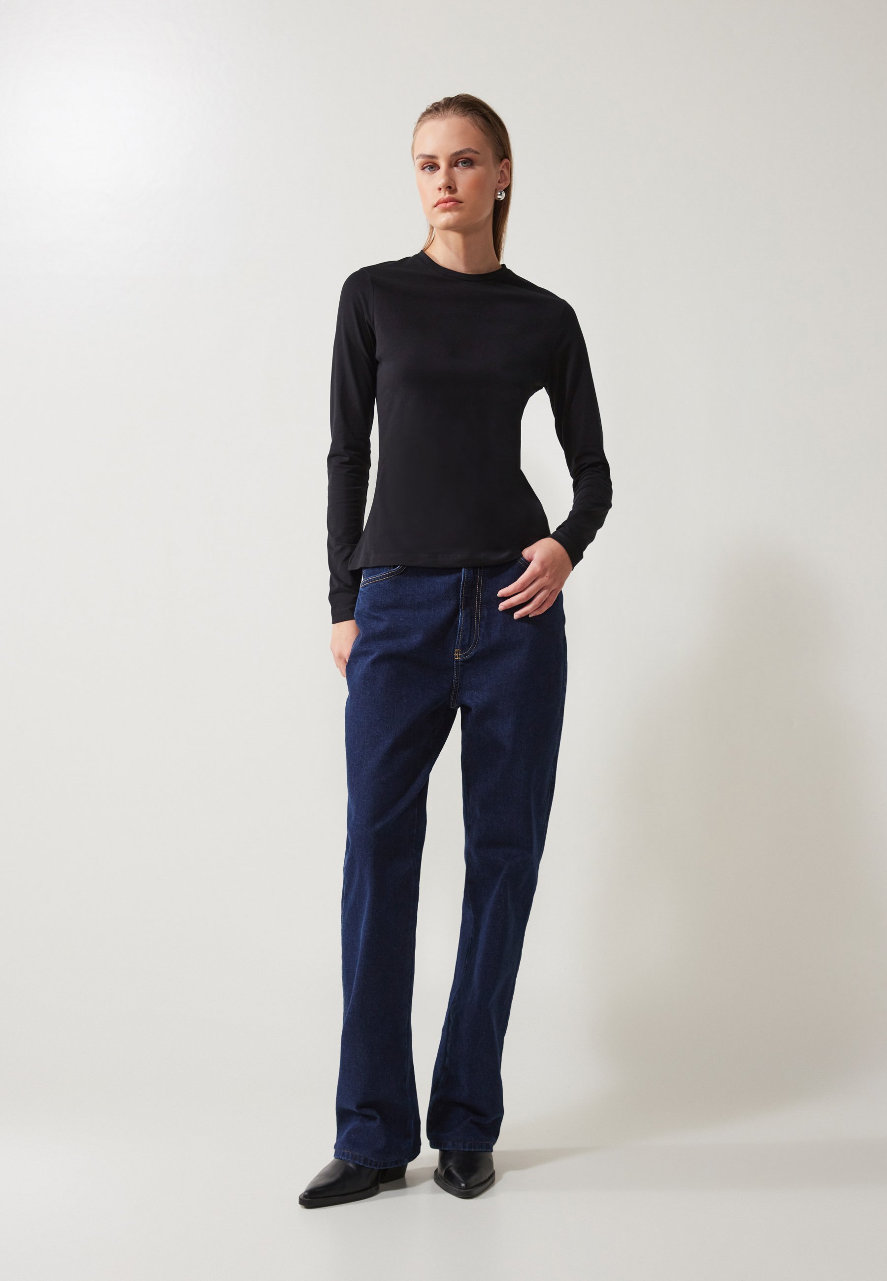 Anna Field 2er-Pack – Langarmshirt – weiß/schwarz