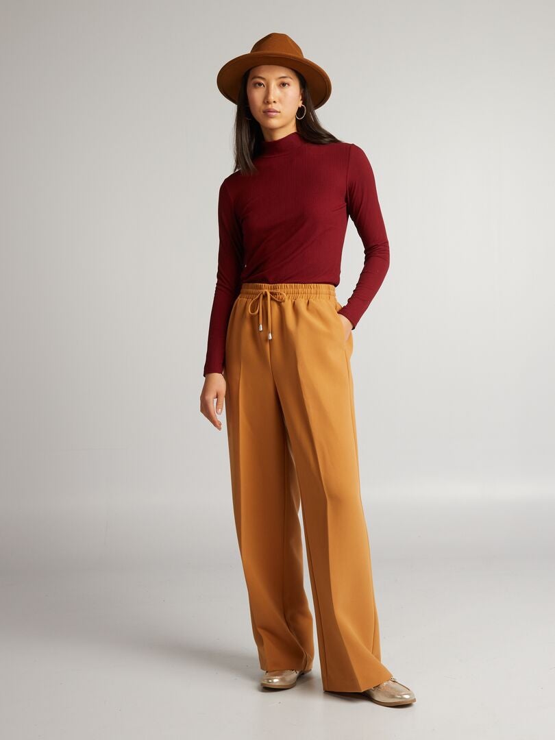 Calça reta com amarração - MARROM