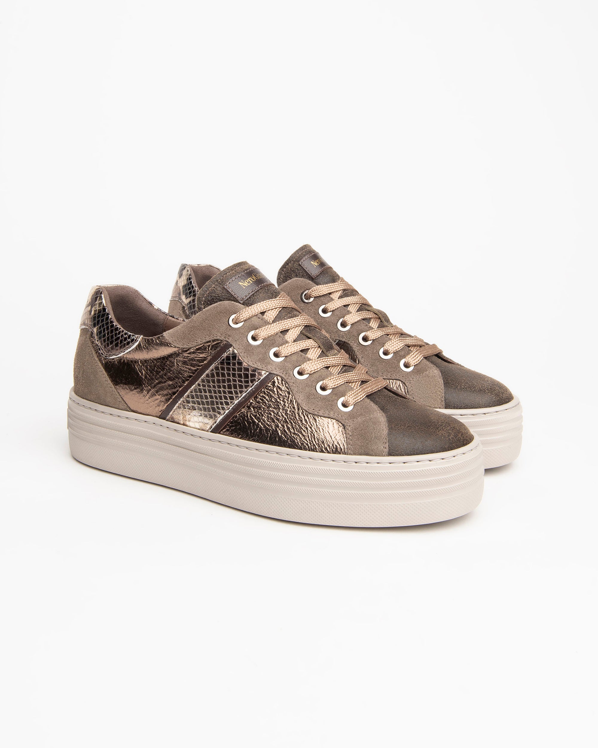 Baskets en cuir et daim pour femmes