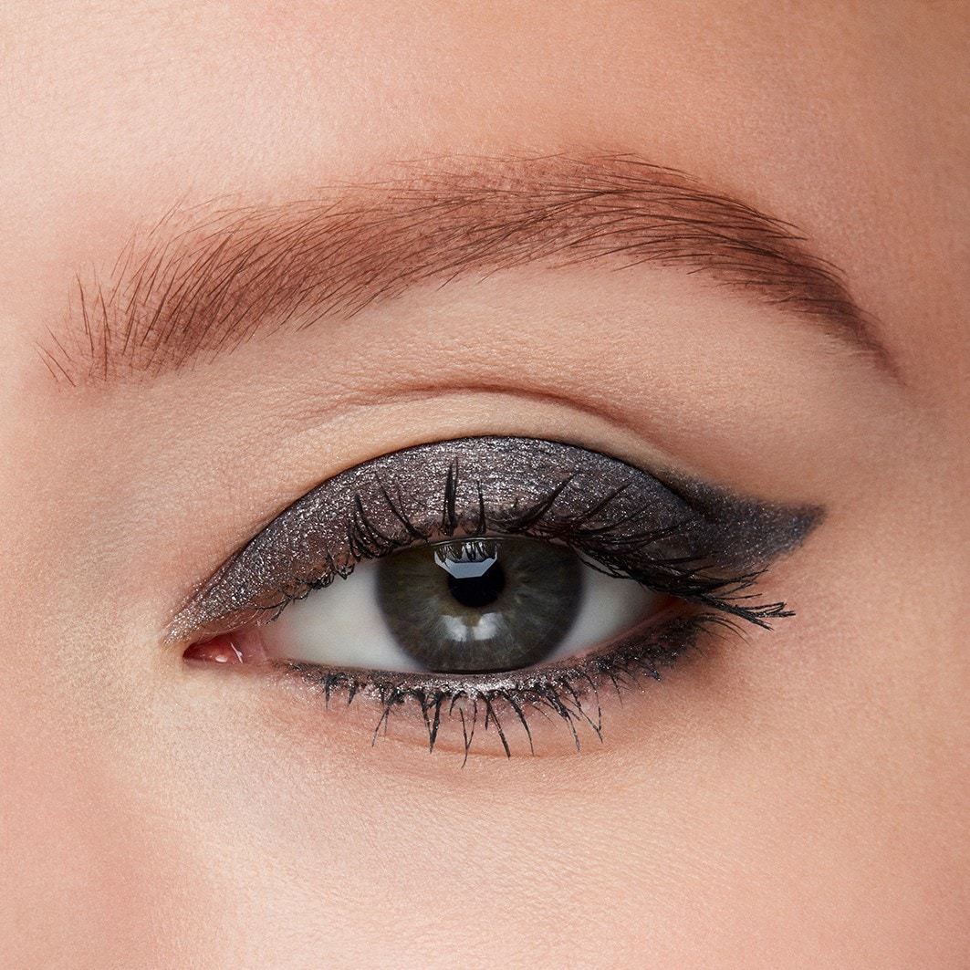 MAC acu zīmuļa krāsa Excess Gen zīmuļa acu laineris - 0,35 g
