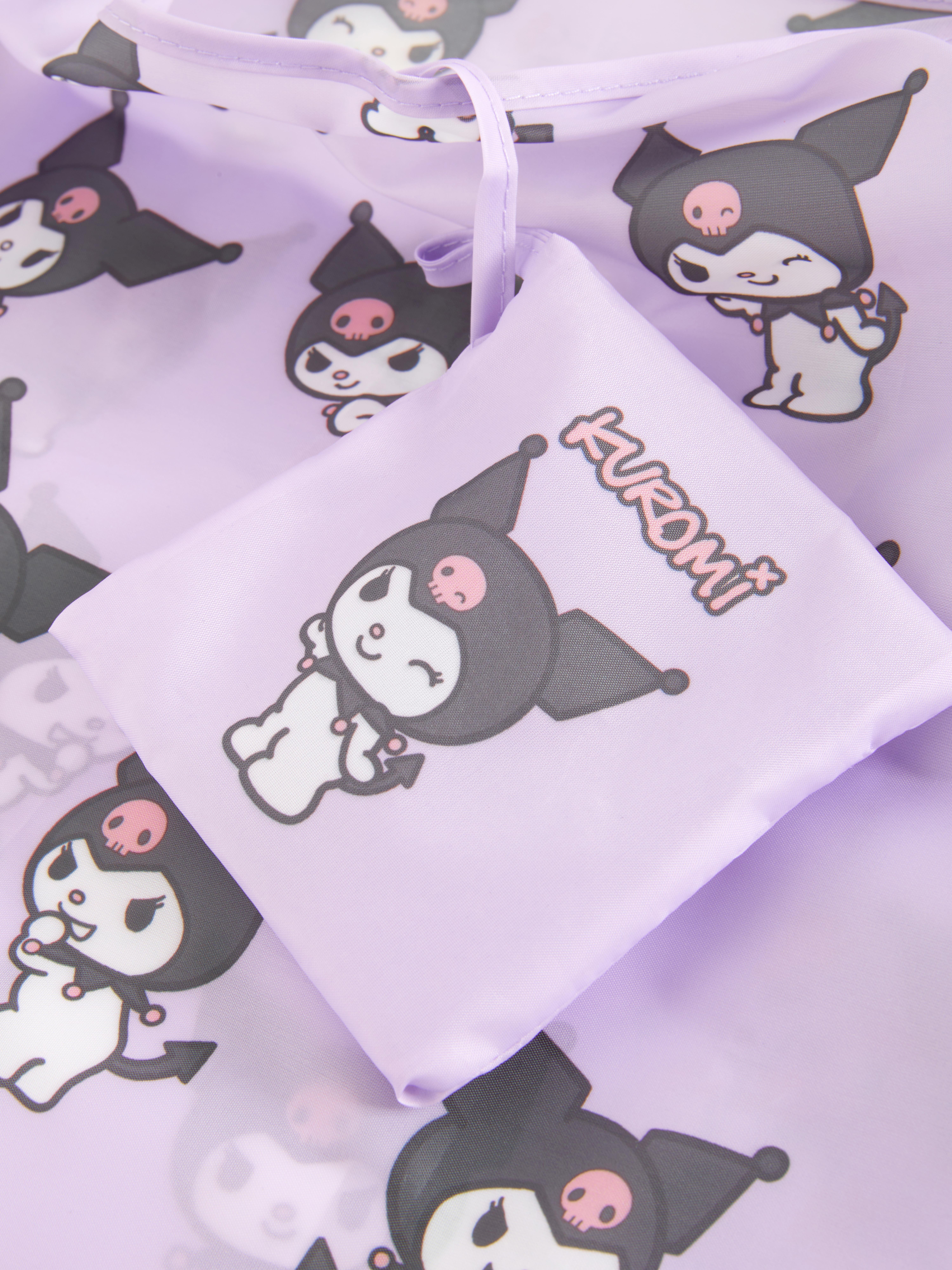 Geantă reutilizabilă Hello Kitty Kuromi, concepută cu mânere și un imprimeu integral cu Hello Kitty Kuromi.