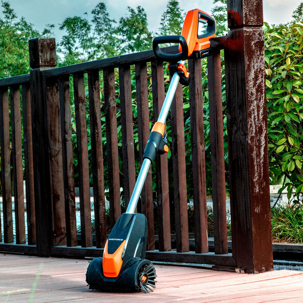 20 Volt Cordless Surface and Floor Cleaner