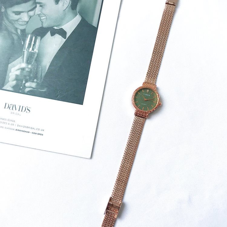 Luxury Women Fashion Watches Rose Gold Stainless Steel Ladies Quartz Wristwatches Qualities Small Retro Female Watch Woman Clock