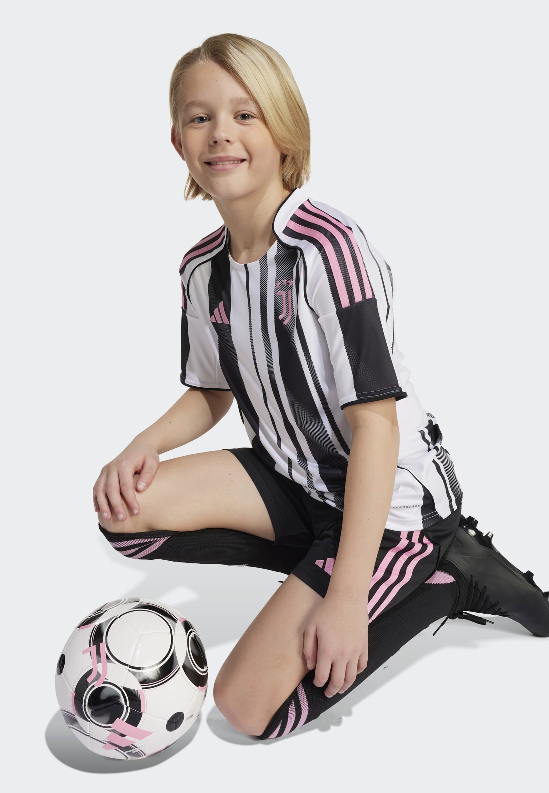 adidas Performance JUVENTUS 25/26 THUISSHIRT KINDEREN UNISEX - Sport T-shirt - wit/zwart