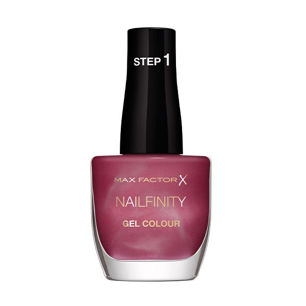 Nailfinity