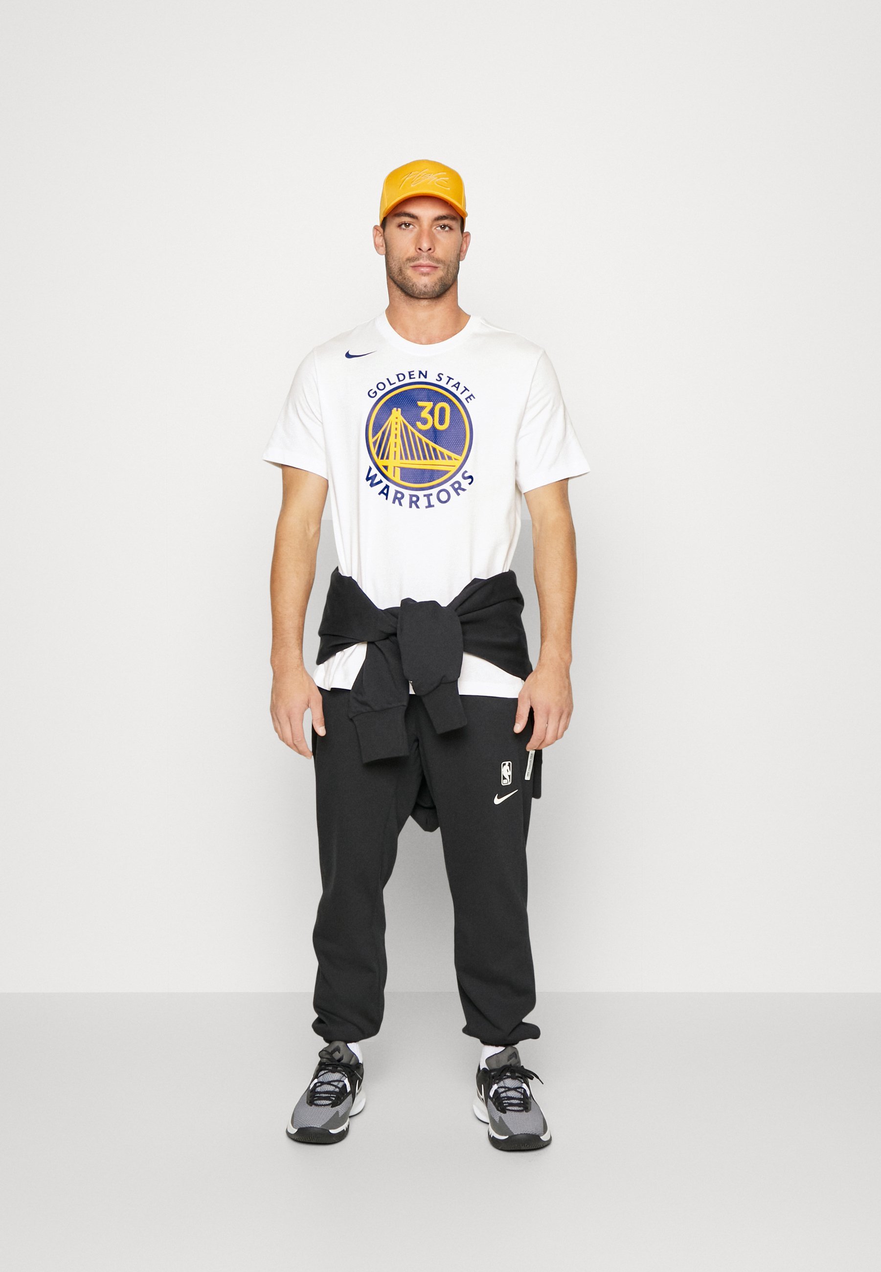 Nike Performance NBA GOLDEN STATE WARRIORS STEPH CURRY NAME AND NUMBER TEE - Tričko s potiskem - white/curry stephen