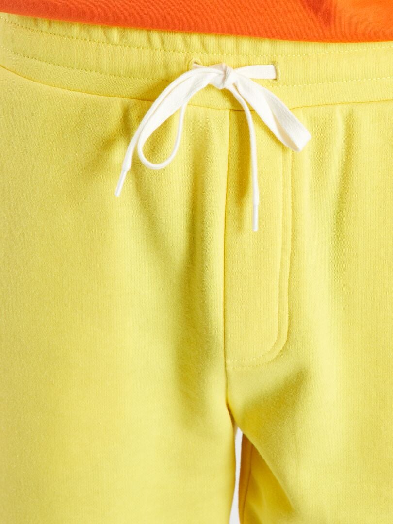 Effen fleece shorts - GEEL