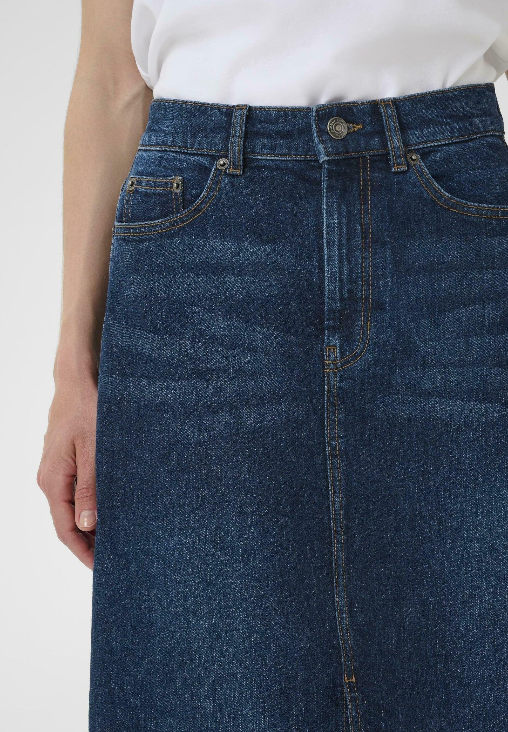 Fustă InWear în linie A - denim închis la culoare
