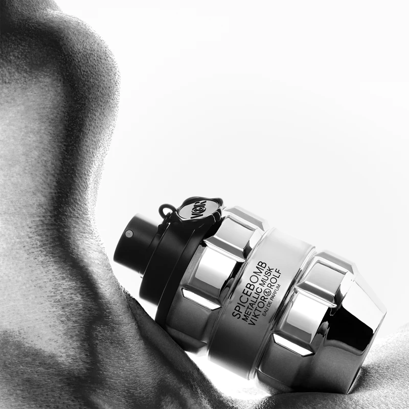 Viktor & Rolf Spicebomb Metallic Musk Eau de Parfum para homens