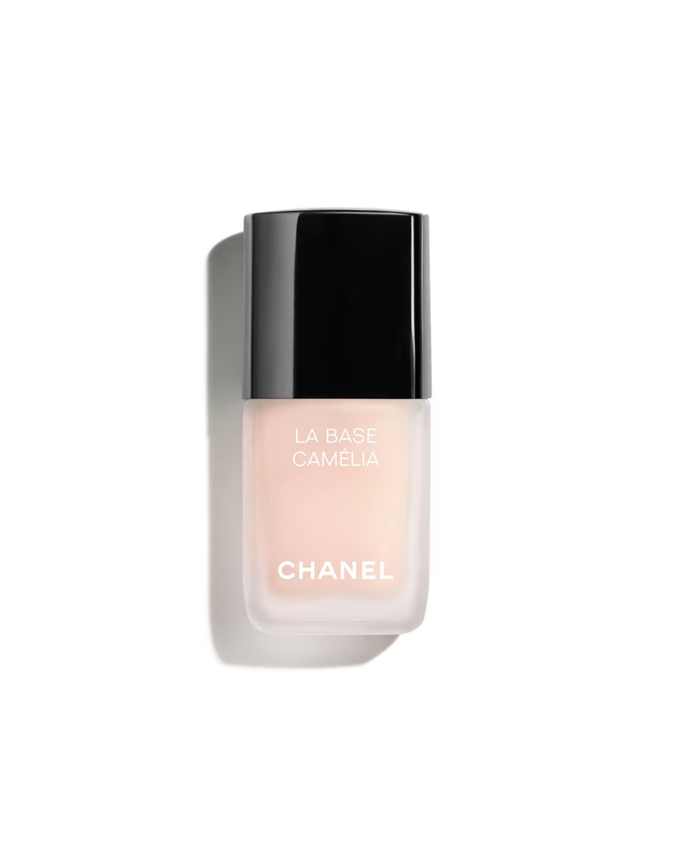 CHANEL LA BASE CAMÉLIA Η ΕΝΙΣΧΥΤΙΚΗ, ΠΡΟΣΤΑΤΕΥΤΙΚΗ ΚΑΙ ΛΕΙΑΝΤΙΚΗ ΒΑΣΗ ΒΕΡΝΙΚΙΟΥ ΝΥΧΙΩΝ