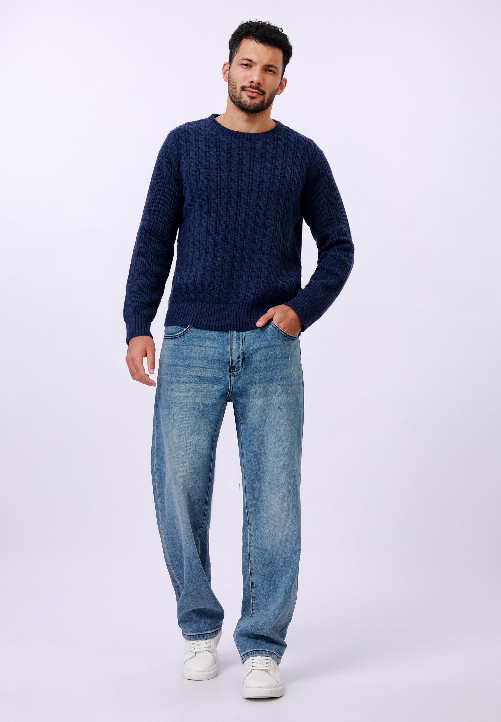 Pier One Jumper - marineblauw