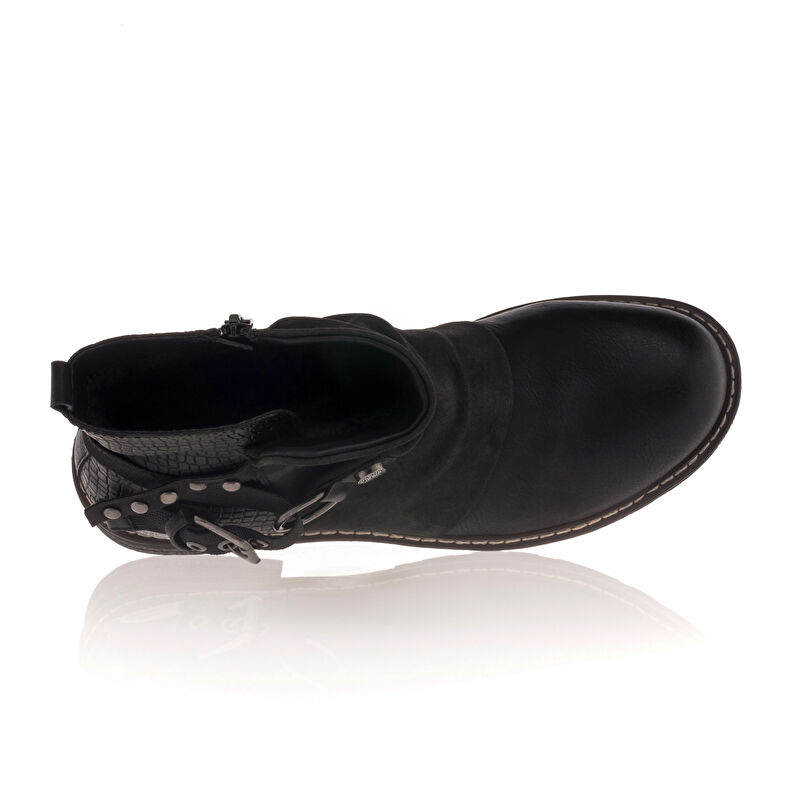 Botas negras de mujer / Botines