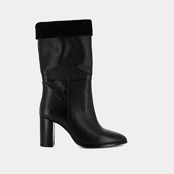Bottines pointues  en cuir et velours noir