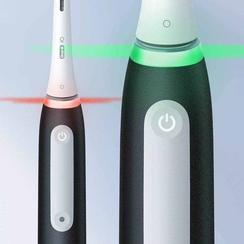 Escova de dentes elétrica Oral-B iO3