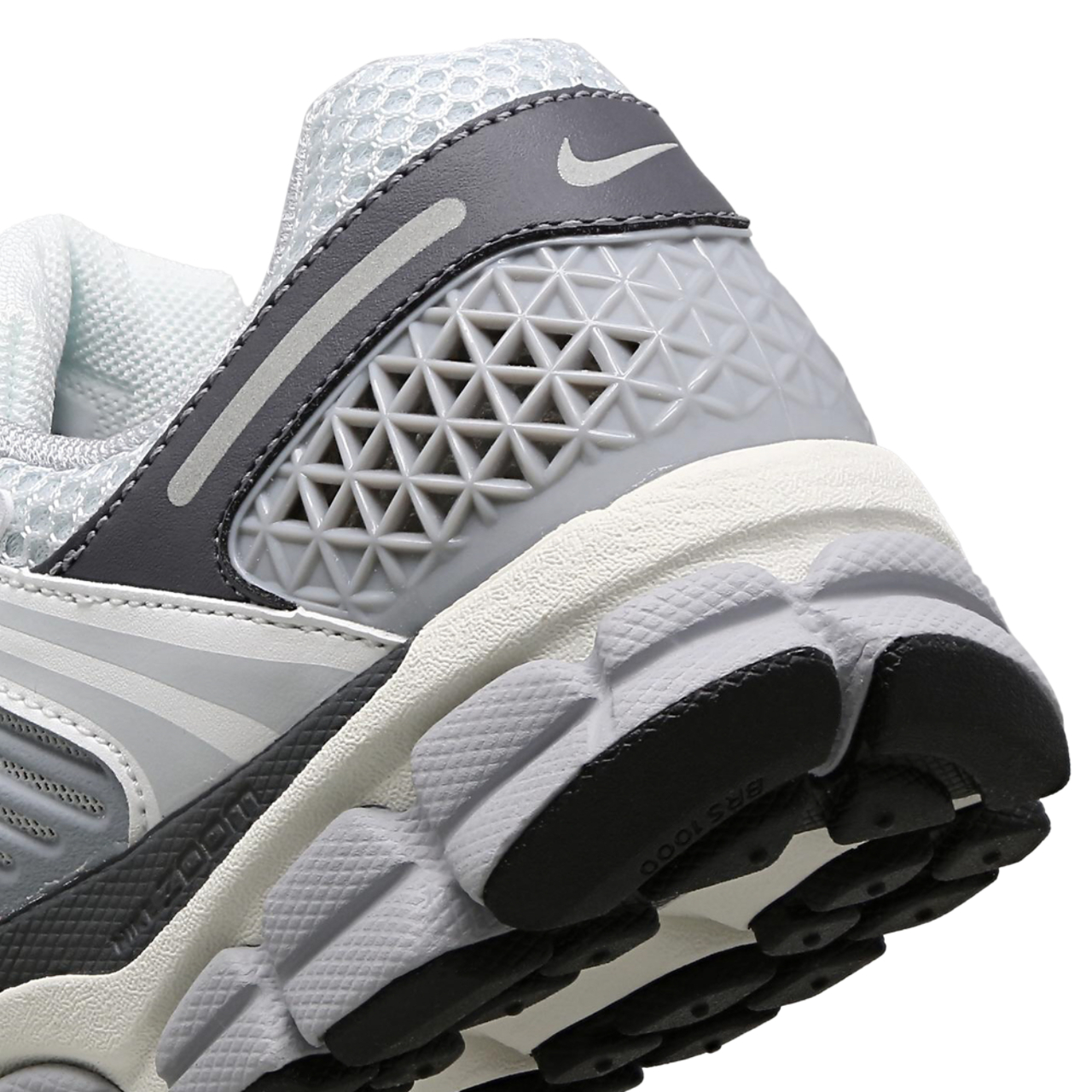 Nike Zoom Vomero 5