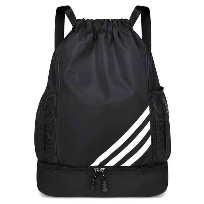 Mochila deportiva impermeable con cierre de cordón, compartimento para zapatos y bolsillos de malla para botellas de agua.