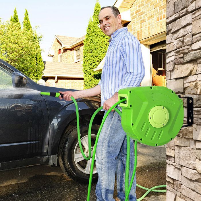 Wall-mounted hose reel - Outsunny - 180° swivel automatic reel with 10+1 m hose and spray nozzle - plastic - green