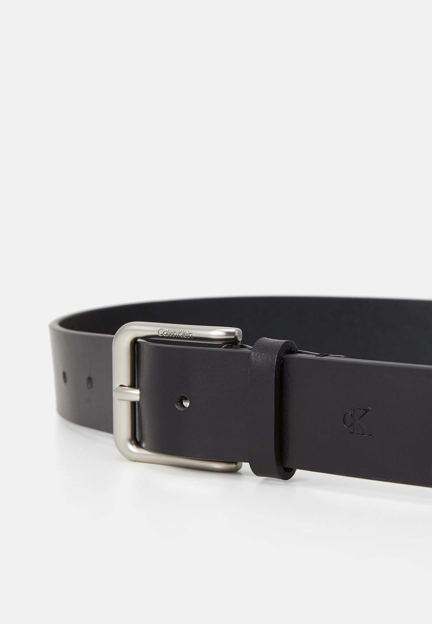 Cinto Calvin Klein Jeans CASUAL PIN BUCKLE - Preto