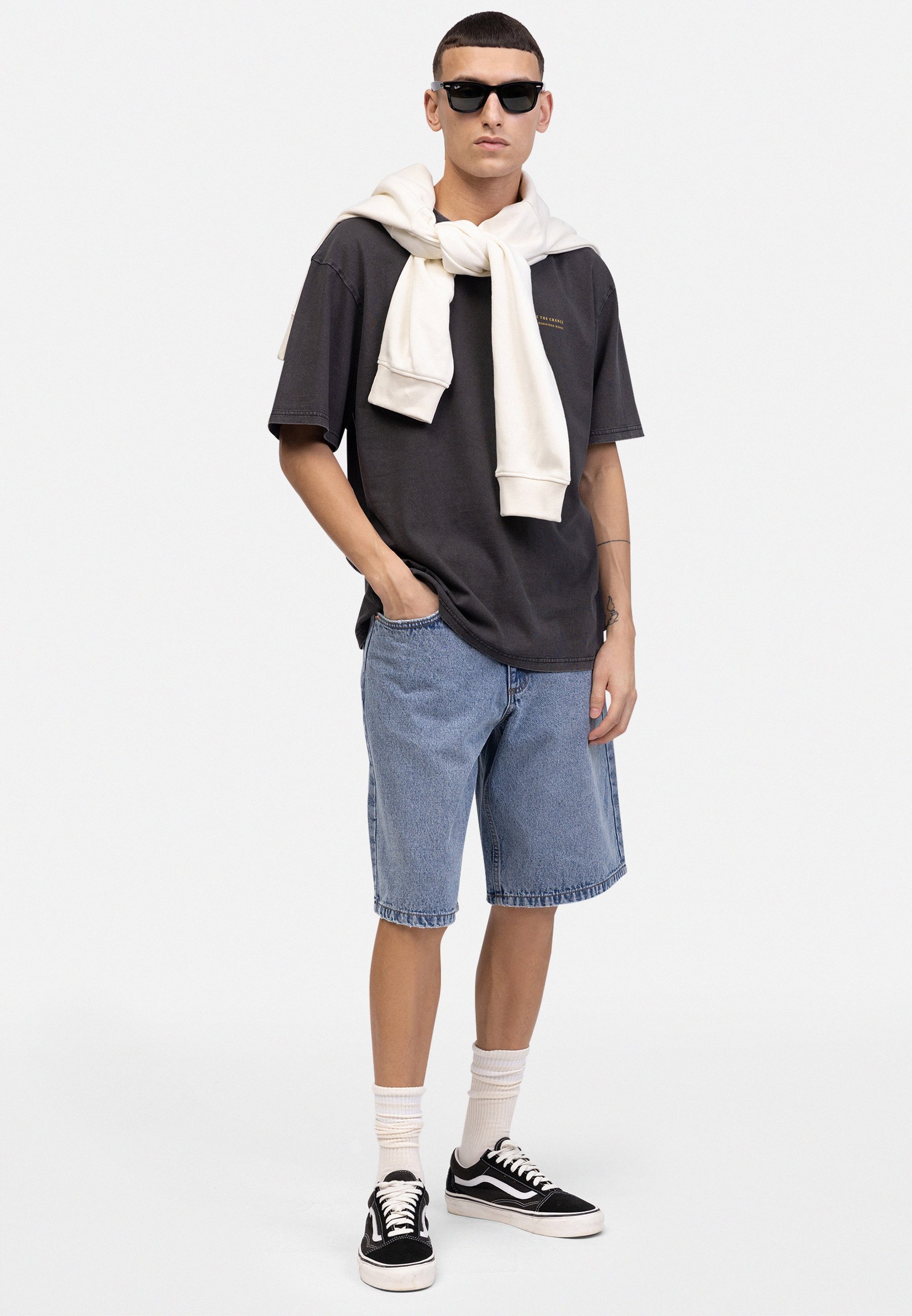 T-shirt unisexe Redefined Rebel JOHNNY TEE BOXY FIT - Imprimé - Noir pirate