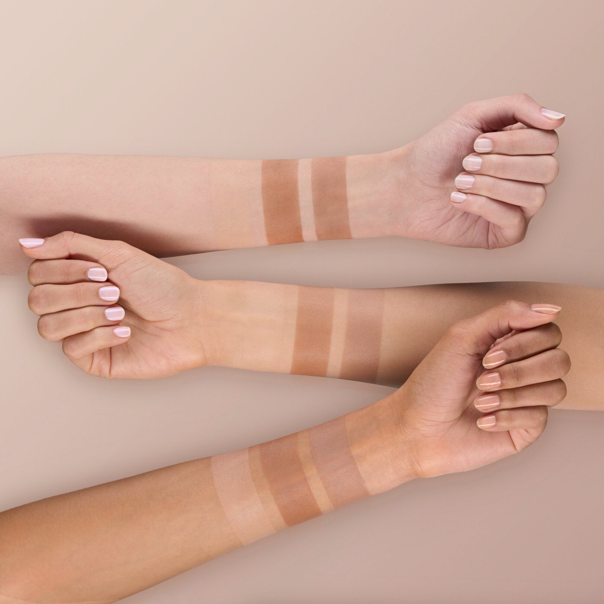 Kontúrovacia paleta 3 kroky ku kontúrovaniu tváre