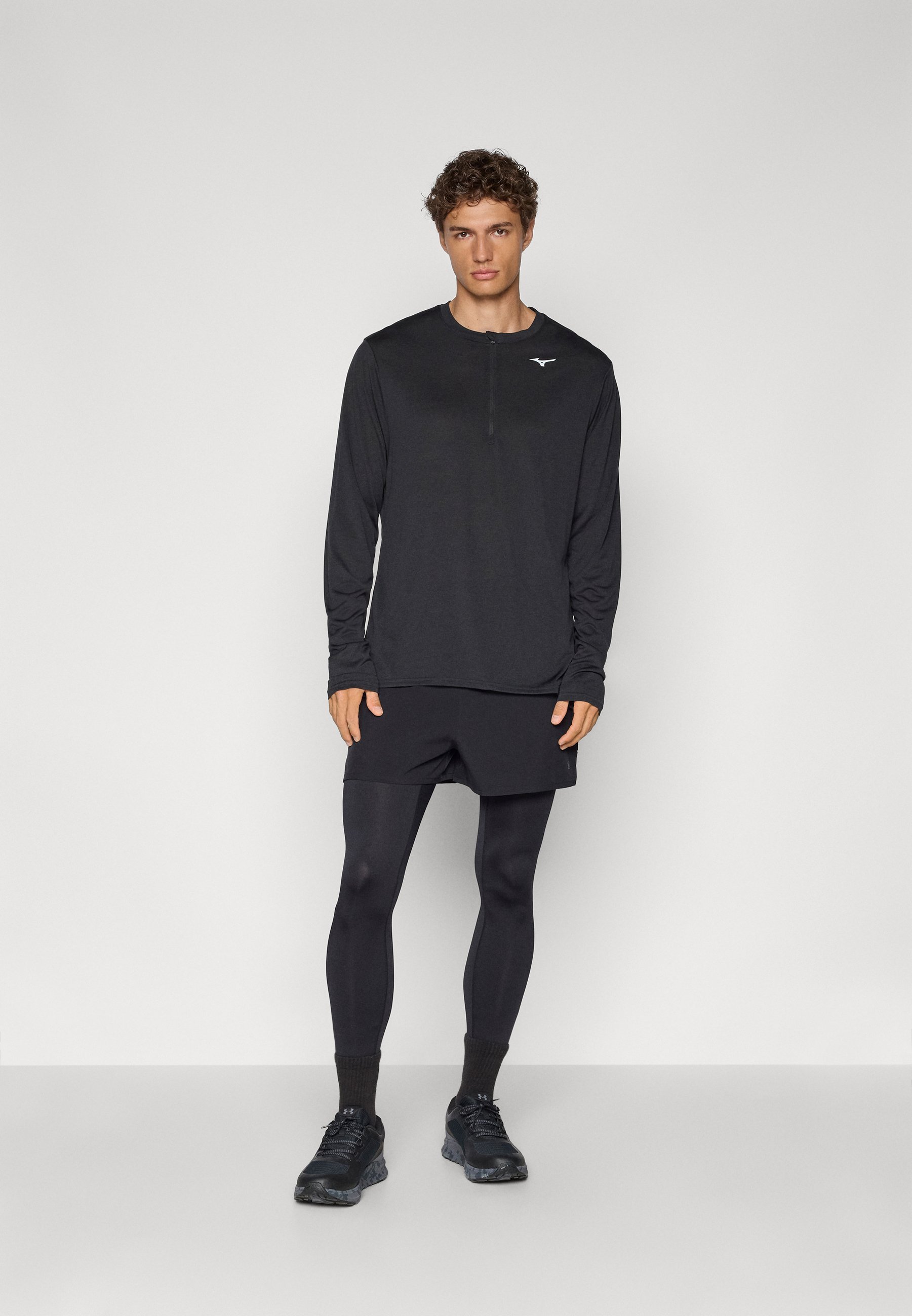 Mizuno CORE IMPULSE HALF ZIP T-SHIRT MET LANGE MOUWEN - Top met lange mouwen - zwart