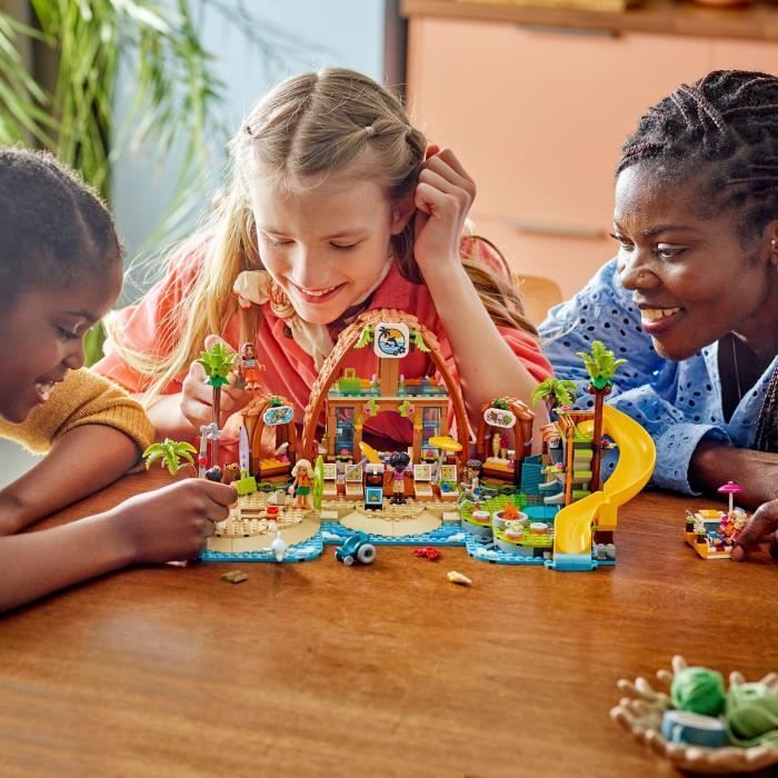LEGO Friends 42673 Beach Hotel Holiday - Building Set for Ages 8+