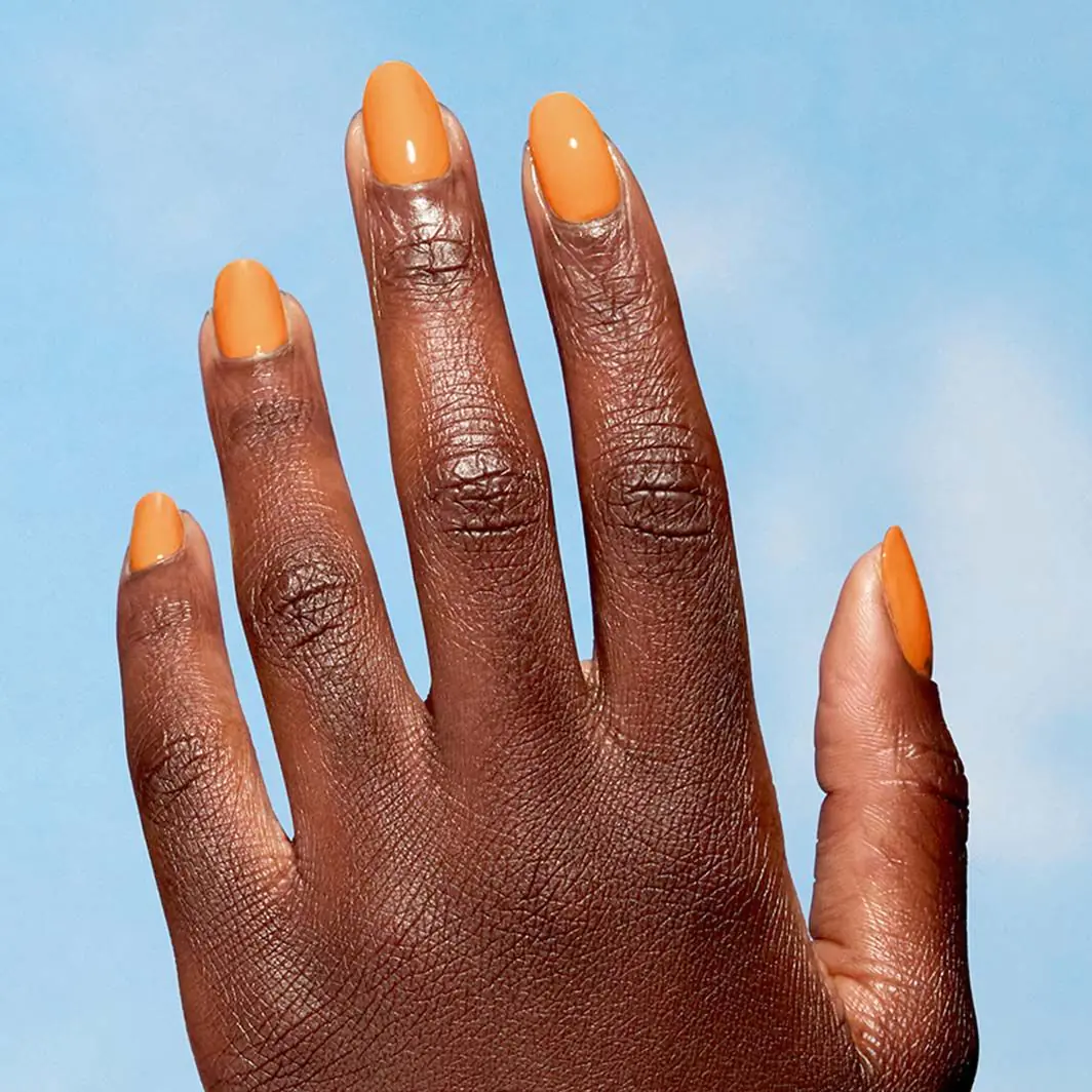 Opi Nature Strong Lakier do paznokci Bee The Change 15ml