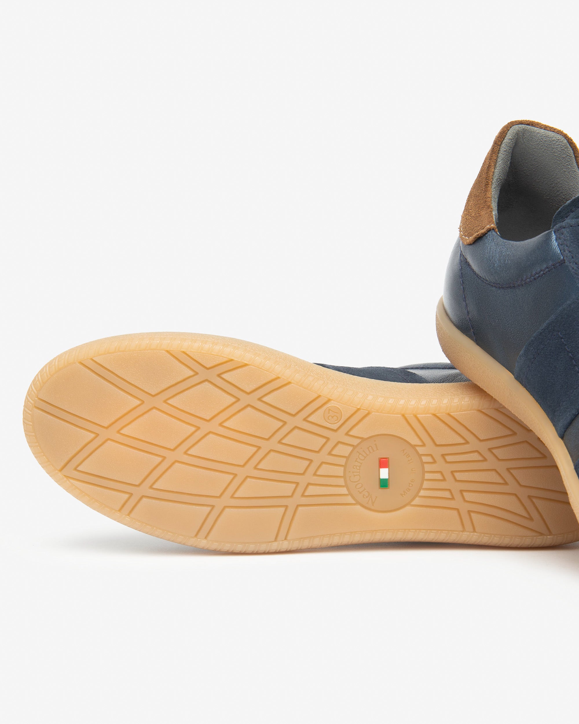 Damen-Sneaker aus Leder und Wildleder